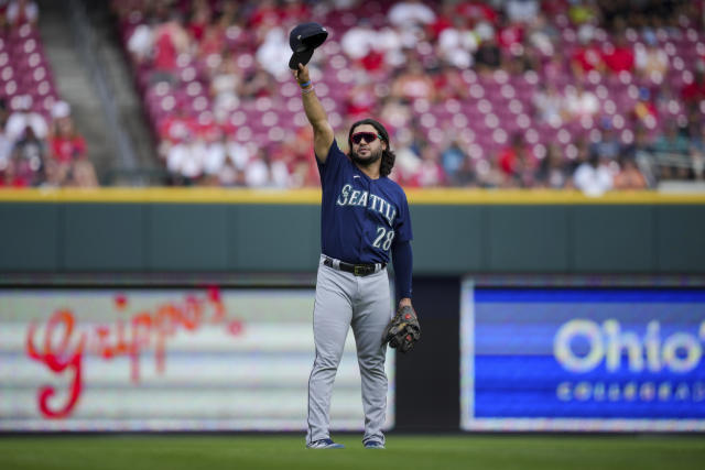 Steer's 3-run HR helps Reds beat Mariners - The Tribune