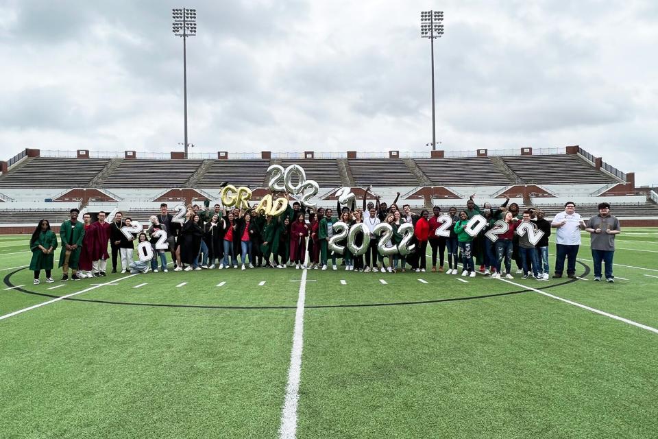 35 Sets of Twins Are Graduating from This Texas School District: ‘We All Have a Connection’