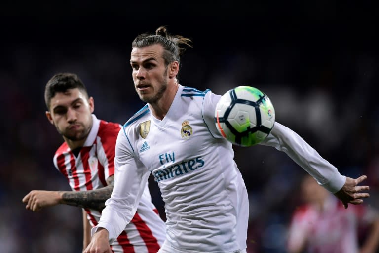 While Gareth Bale's (R) irst choice is still to stay at Real, his relationship with coach Zinedine Zidane has become strained