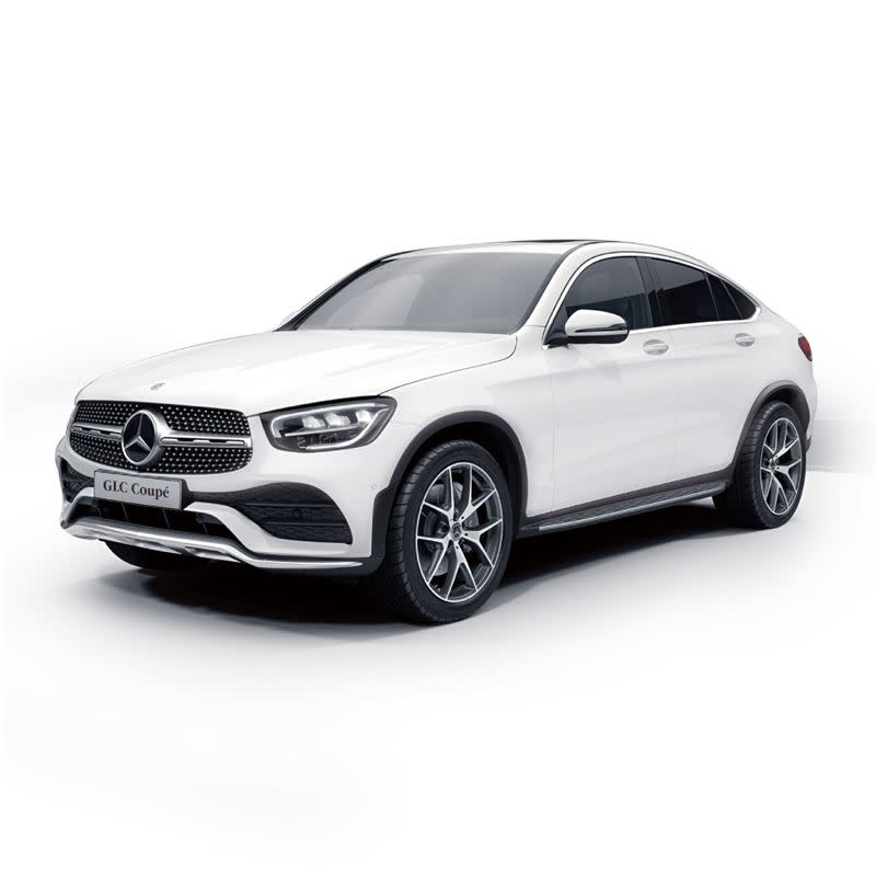 全家福袋大獎為市價超過250萬賓士Mercedes-Benz GLC 200 Coupé一台。（圖／業者提供）