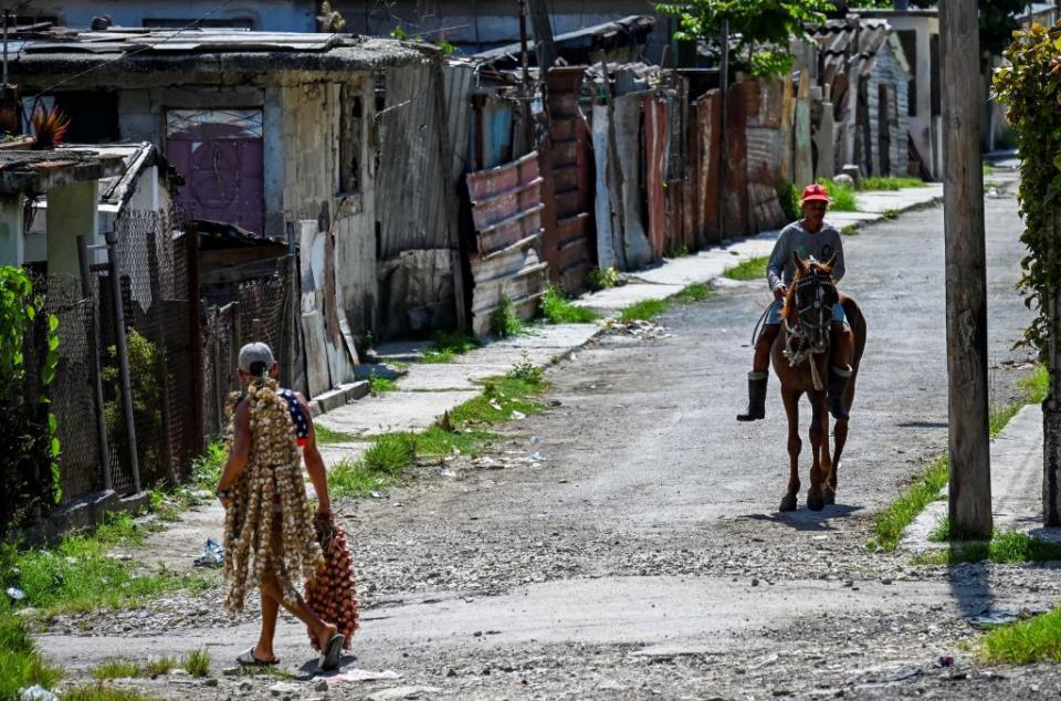 Calle de La Güinera en marzo de 2022.