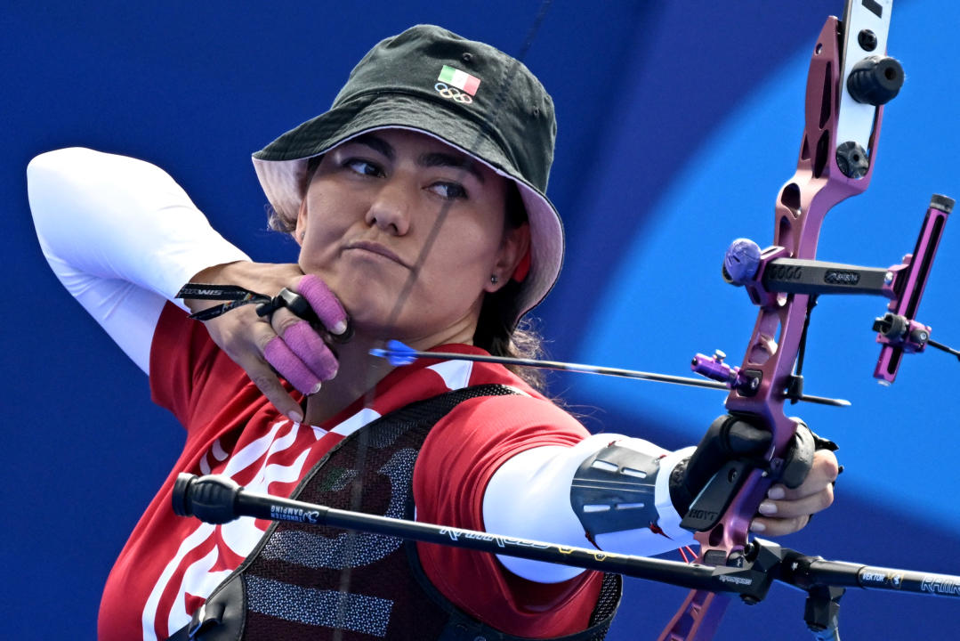 Mexico's Alejandra Valencia competes in the archery Women's team quarterfinal during the Paris 2024 Olympic Games at the Esplanade des Invalides in Paris on July 28, 2024. (Photo by Punit PARANJPE / AFP) (Photo by PUNIT PARANJPE/AFP via Getty Images)