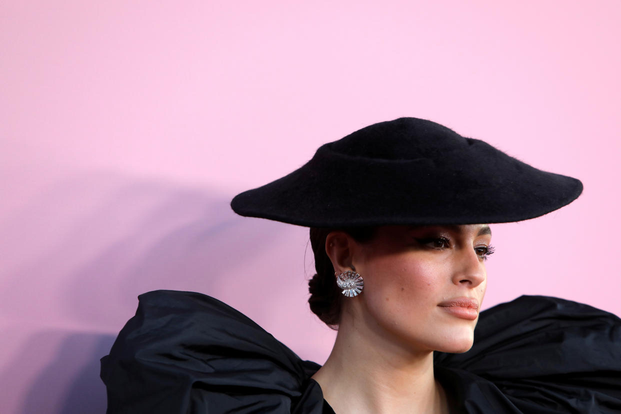 Ashley Graham shares breastfeeding selfie on Instagram. (Photo: REUTERS/Andrew Kelly)