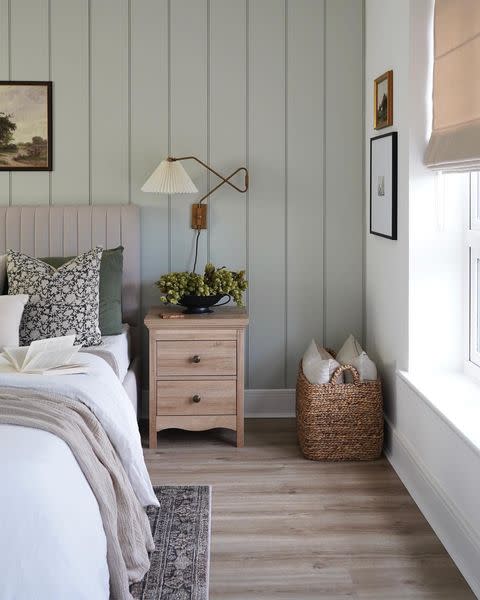 <p>This fresh grey green is a great colour for those who err on the side of neutrals in the home. </p><p>Panelling: <a href="https://www.farrow-ball.com/paint-colours/cromarty" rel="nofollow noopener" target="_blank" data-ylk="slk:Cromarty at Farrow & Ball" class="link ">Cromarty at Farrow & Ball</a></p><p><a href="https://www.instagram.com/p/CZpZeGrLh_N/" rel="nofollow noopener" target="_blank" data-ylk="slk:See the original post on Instagram" class="link ">See the original post on Instagram</a></p>