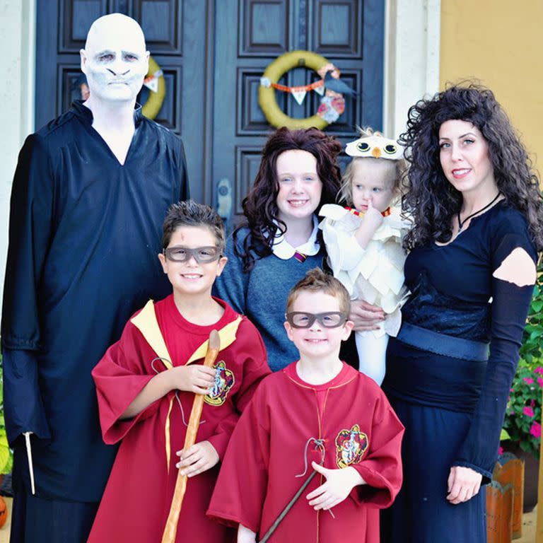 <p>This family is keeping the magic alive with this totally impressive Harry Potter-themed look. Mom and Dad are dead ringers for the wicked Voldemort and Bellatrix, while their kids dressed up as Harry, Hermione and Ron. Their toddler even joined in as Hedwig the owl.</p><p><em><a href="http://paperpenpolaroid.blogspot.com/2011/10/all-hallows-eve.html" rel="nofollow noopener" target="_blank" data-ylk="slk:See more at Paper, Pen, and Polaroids »;elm:context_link;itc:0;sec:content-canvas" class="link ">See more at Paper, Pen, and Polaroids »</a></em></p>