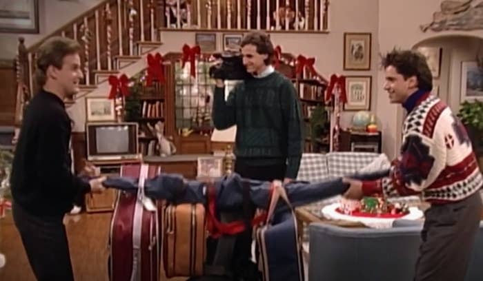 "Full House" characters Joey, Danny and Jesse prepare for a holiday trip