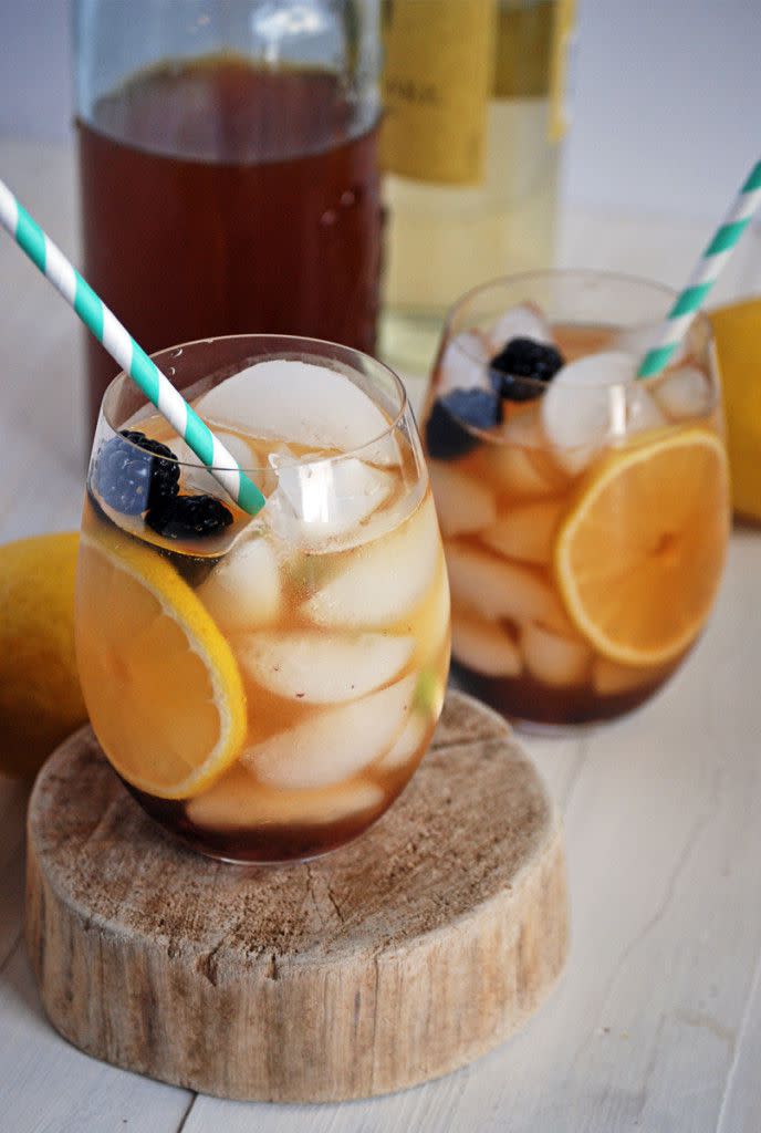 Blackberry Sweet Tea Sangria