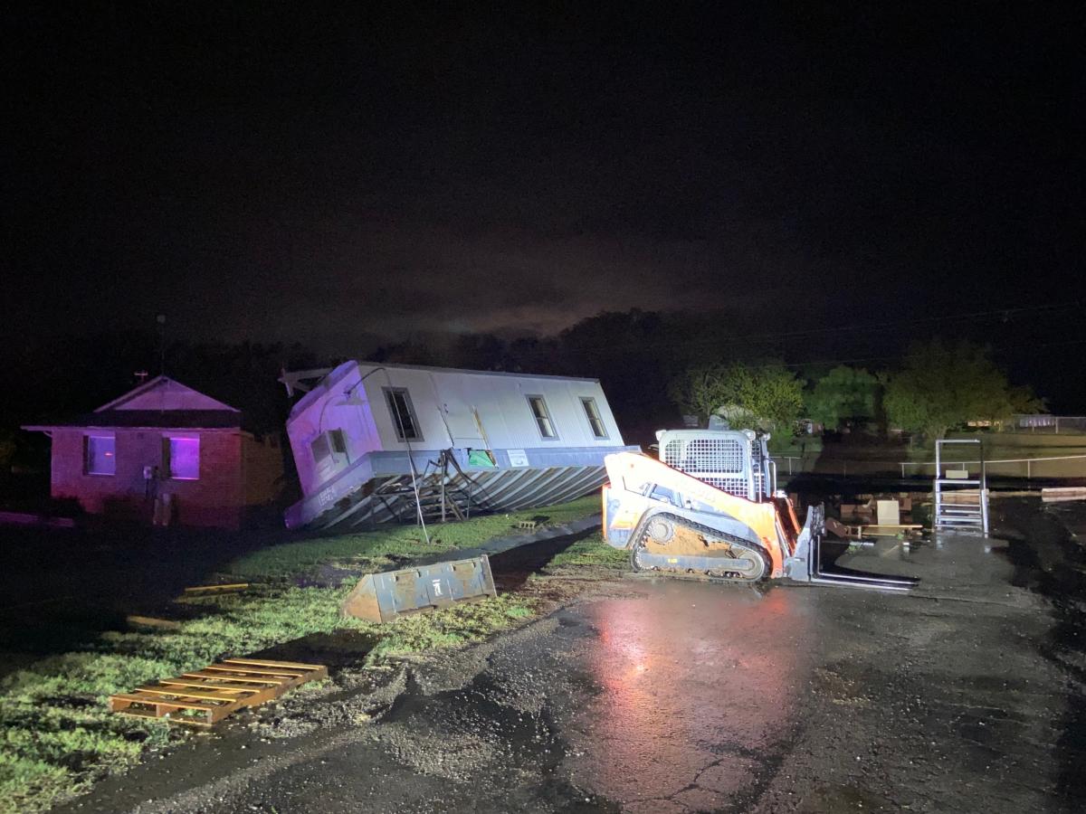 Tornadoes threaten Shawnee, Bethel Acres; severe storms, hail persist