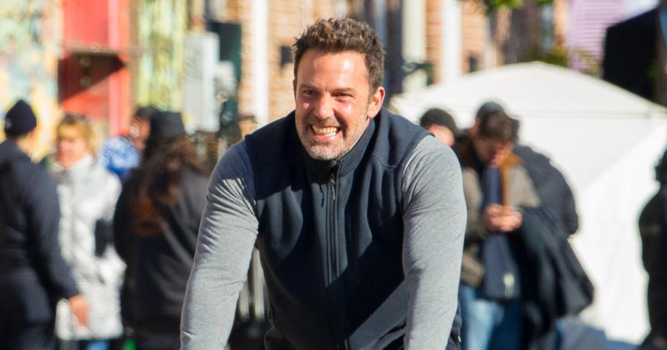 Ben Affleck Bikes Through NOLA, Plus J.Lo & A-Rod, Paul Rudd and More