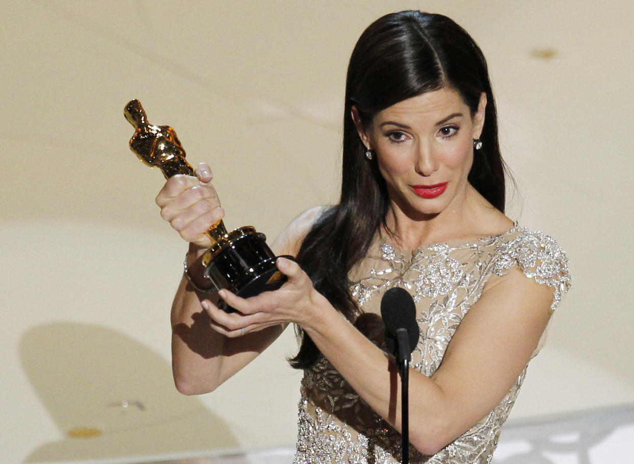 Sandra Bullock recibe el Oscar por 