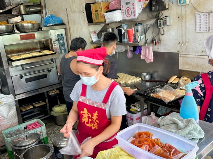 高雄左營｜寬來順早餐店 果貿店