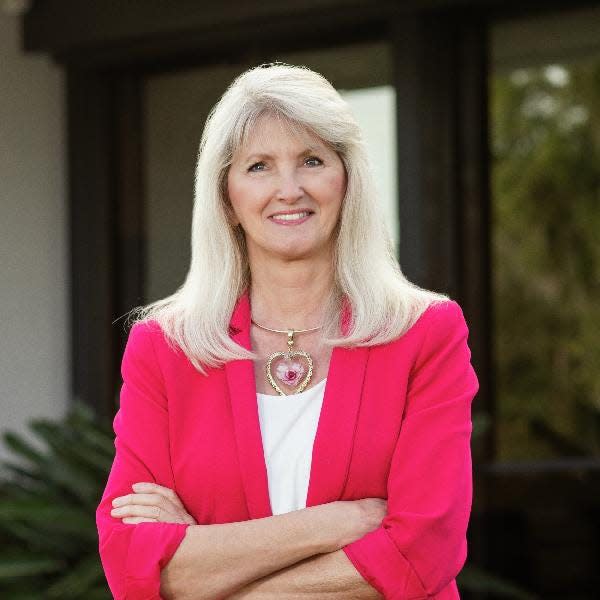 Tracy Mercer is a candidate for Winter Haven City Commission Seat 1.