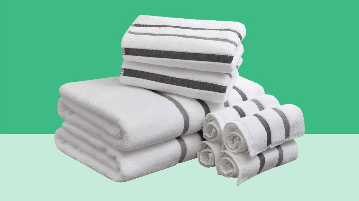 These “Super Soft” Bath Towels Are Just $4 Apiece at  Today