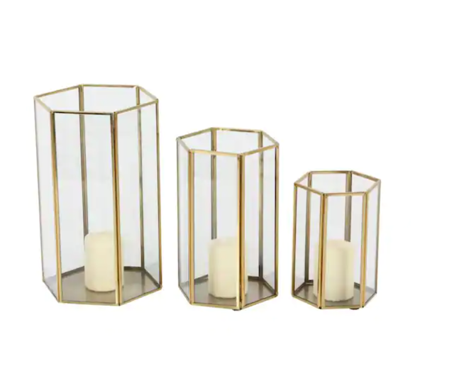 CosmoLiving by Cosmopolitan Gold Pillar Lantern with Metal Plate