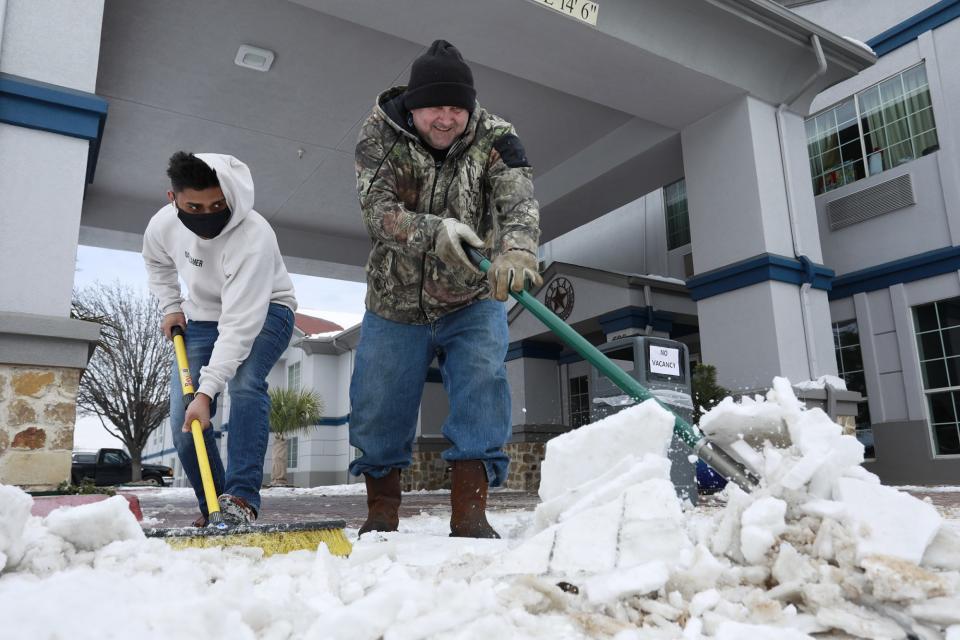 See Photos from the Record-Setting Winter Storm Uri: Its Impact on Texas and Beyond