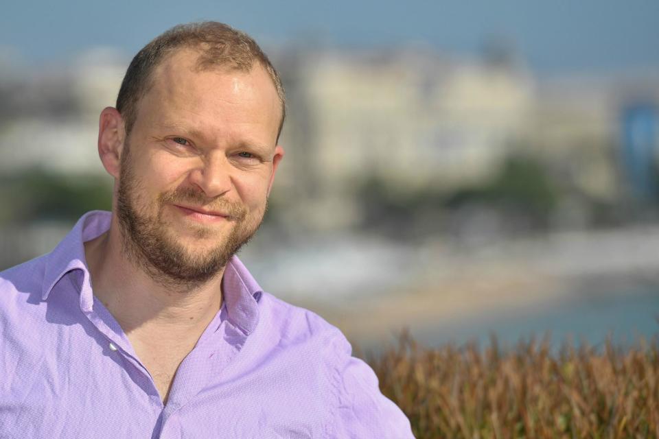 Robert Webb takes down journalist's claim she got into Oxford because she was 'clever', not 'privileged'