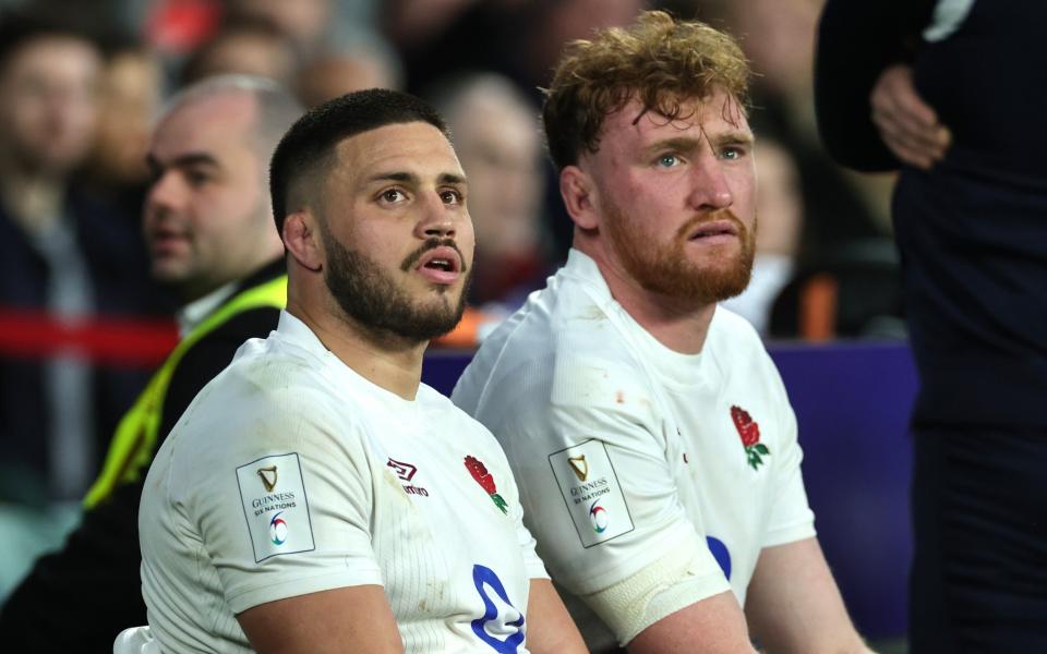 Ethan Roots and Ollie Chessum both sat in the sin-bin for England