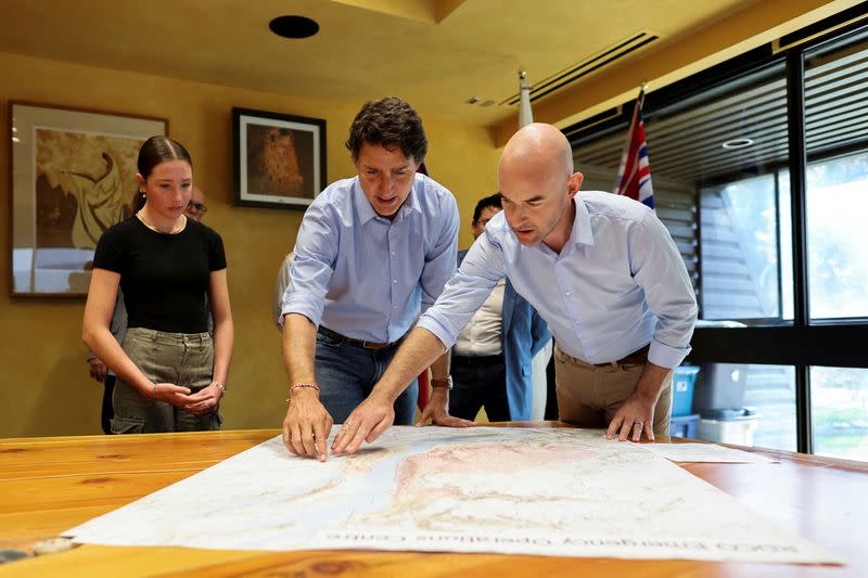 FILE PHOTO: Canadian Prime Minister Justin Trudeau meets with elected officials in West Kelowna