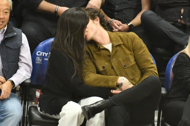 The loved-up couple hit up the L.A. Clippers game against the Toronto Raptors at the Staples Center on Monday night.