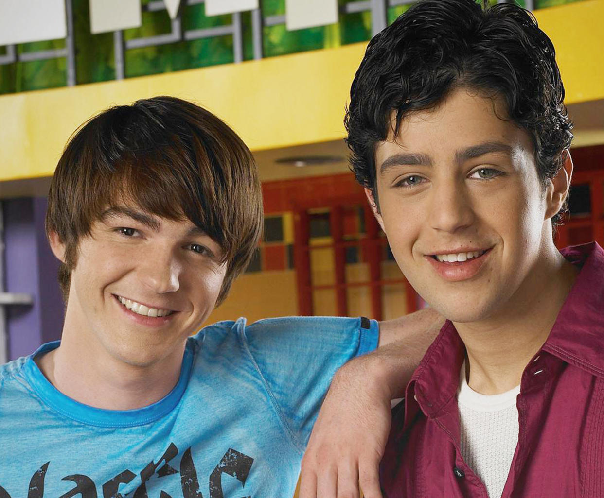 Drake Bell (L) and Josh Peck pose for a portrait for the Nickelodeon show, 