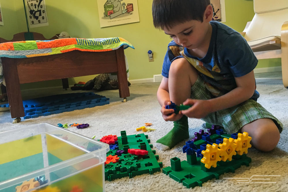 Why Wirecutter Parents (and Kids) Love Magna-Tiles
