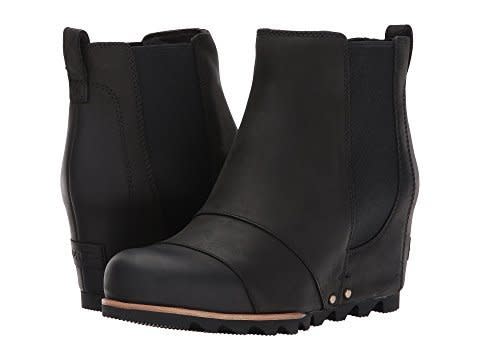 Get them <a href="https://www.zappos.com/p/sorel-lea-wedge-black-quarry/product/8707936/color/13137" target="_blank">here</a>.&nbsp;