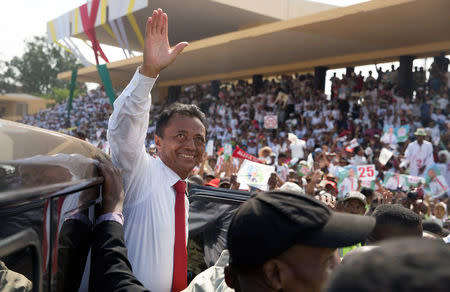 Madagascar Presidential candidate Marc Ravalomanana waves to his supporters, during a campaign rally at the Mahamasina stadium in Antananarivo, Madagascar November 3, 2018. REUTERS/Malin Palm