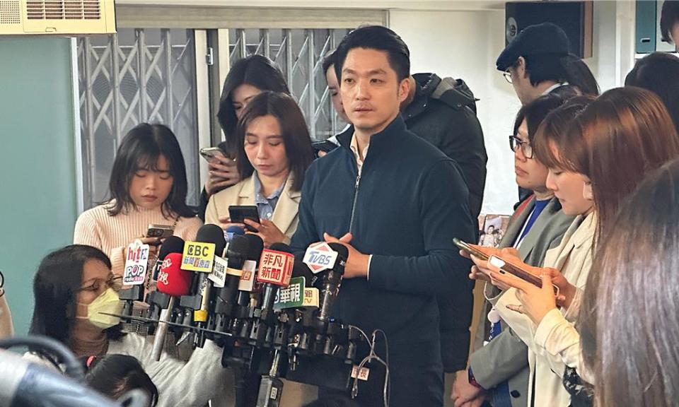 針對民進黨頻頻將虐童案責任甩鍋地方政府，台北市長蔣萬安（圖）13日受訪時直言「現在不是政治攻防或口水的時候，而是應該即刻的來面對整個機制跟制度面。」（丁上程攝）