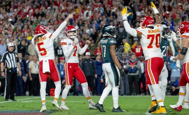 Chiefs reveal full Super Bowl uniform against the Eagles