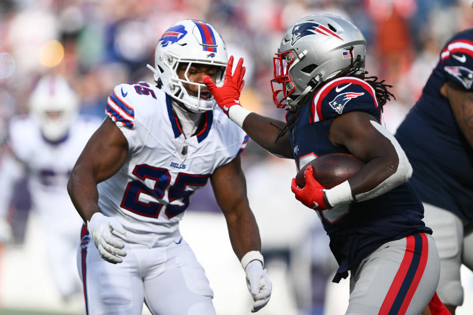 Bills linebacker <a class="link " href="https://sports.yahoo.com/nfl/players/32411" data-i13n="sec:content-canvas;subsec:anchor_text;elm:context_link" data-ylk="slk:Tyrel Dodson;sec:content-canvas;subsec:anchor_text;elm:context_link;itc:0">Tyrel Dodson</a> (25) Credit: Brian Fluharty-USA TODAY Sports