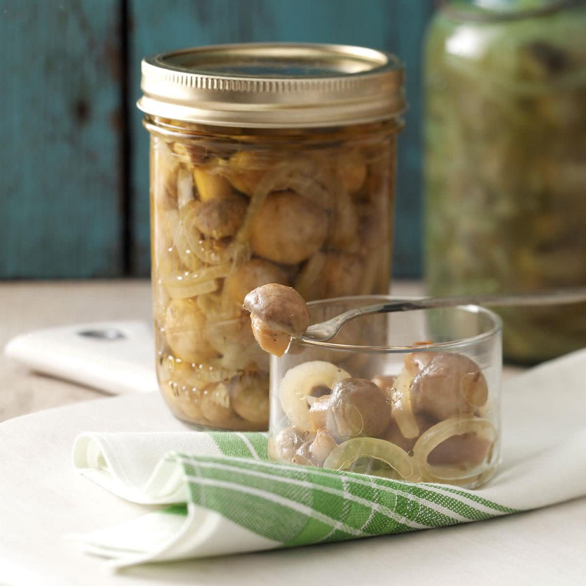 Tangy Pickled Mushrooms