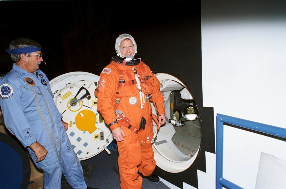 The late Navy pilot David Walker of Eustis gained national notoriety as a NASA astronaut.