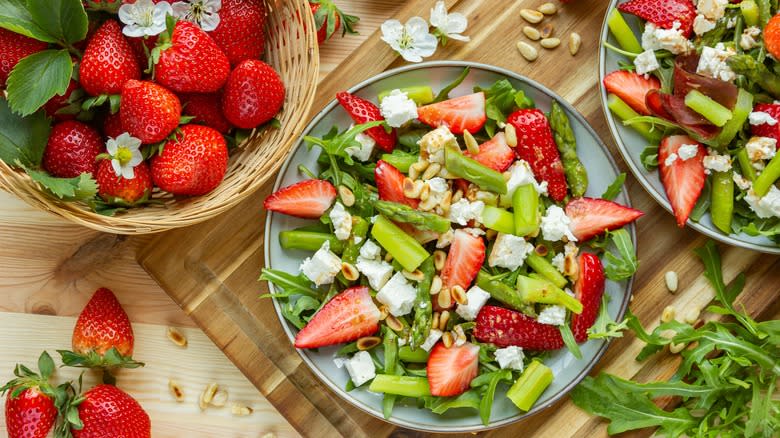 Strawberry, arugula, and asparagus salad