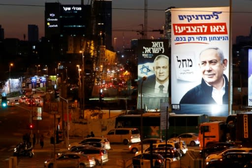 Neither Netanyahu (R) nor Gantz managed to form a government despite intense coalition negotiations after the last election in September