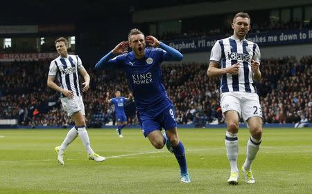 Britain Football Soccer - West Bromwich Albion v Leicester City - Premier League - The Hawthorns - 29/4/17 Leicester City's Jamie Vardy celebrates scoring their first goal Action Images via Reuters / Andrew Boyers Livepic