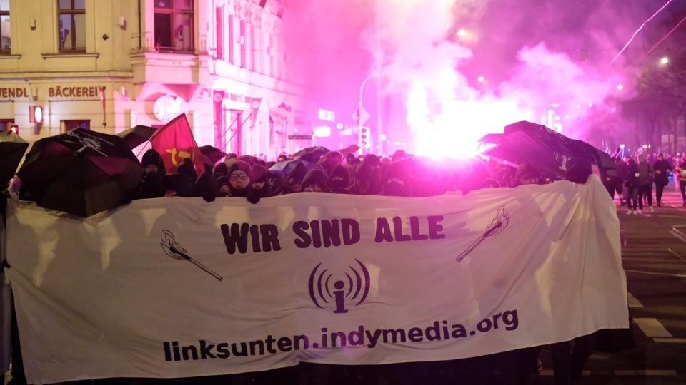 Anlass der Demonstration ist ein anstehender Prozess um die Plattform vor dem Bundesverwaltungsgericht in Leipzig.