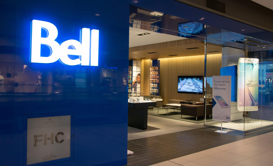EATON CENTRE, TORONTO, ONTARIO, CANADA - 2015/05/13: Entrance to Bell Store in the Eaton Centre: Bell Telephone Company remains a modern company providing telecommunications products for more than a hundred years. (Photo by Roberto Machado Noa/LightRocket via Getty Images)