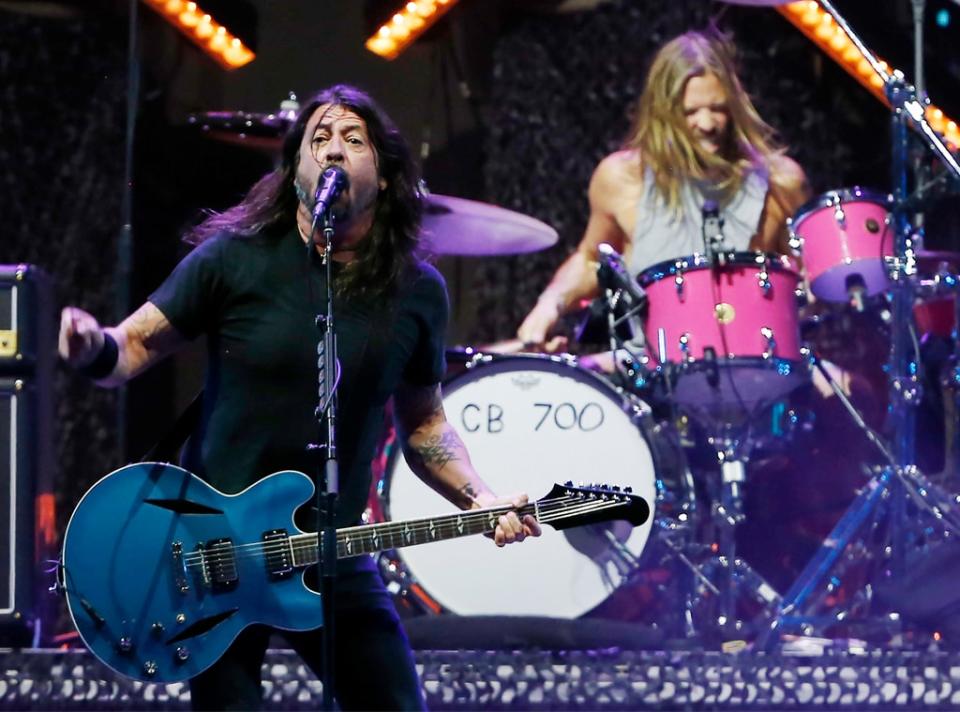 Foo Fighters, 2022, Dave Grohl, Taylor Hawkins