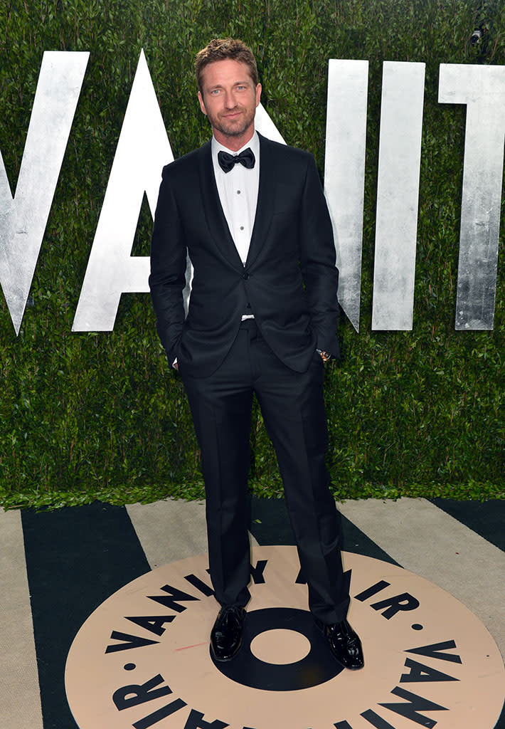 Gerard Butler arrives at the 2013 Vanity Fair Oscar Party hosted by Graydon Carter at Sunset Tower on February 24, 2013 in West Hollywood, California.