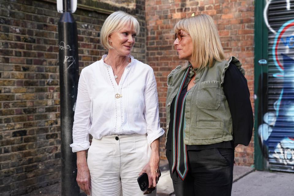 Faye Ripley, Hermione Norris, DNA Journey