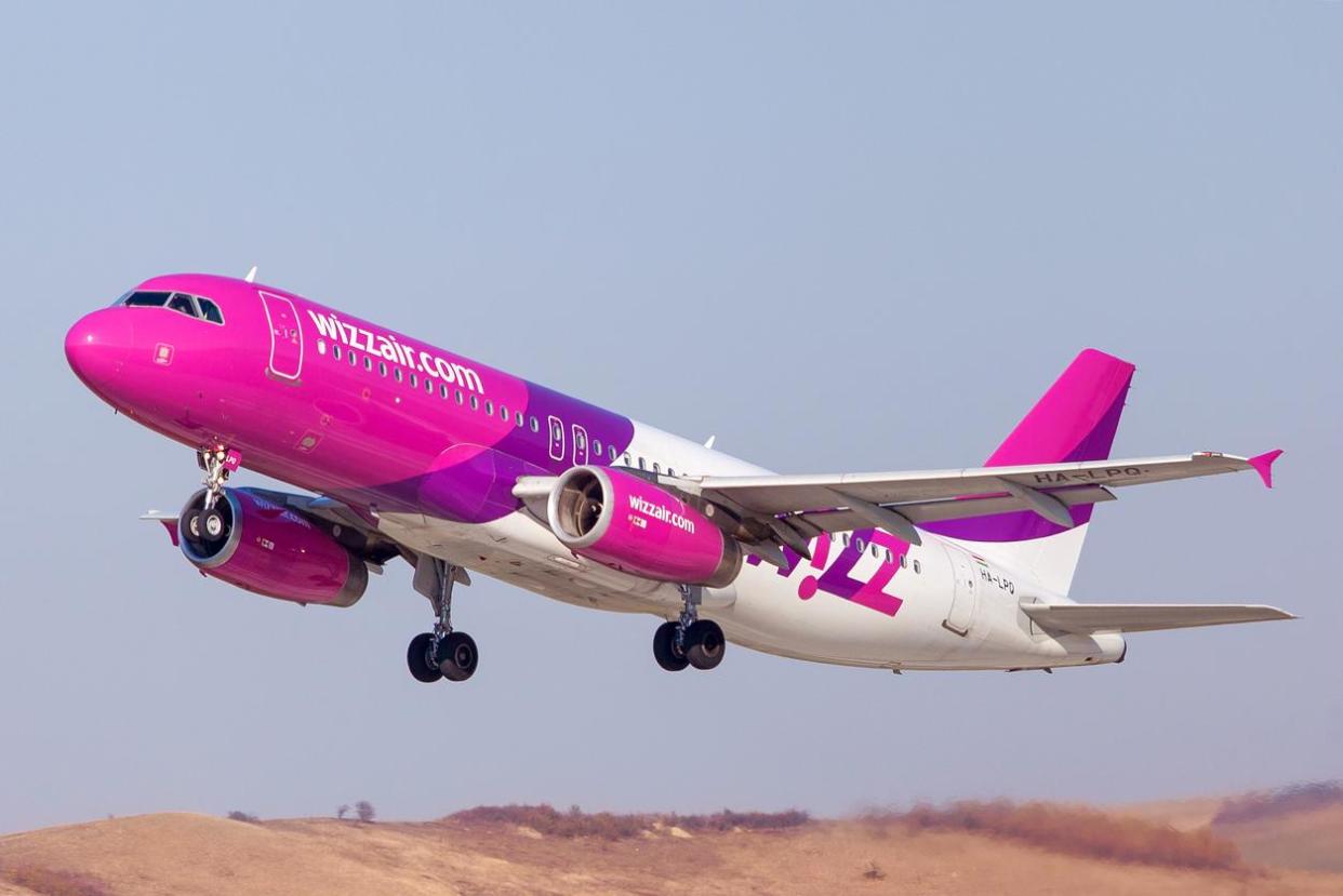 A Wizz Air passenger was fined for not wearing his face mask properly on a flight: Getty Images