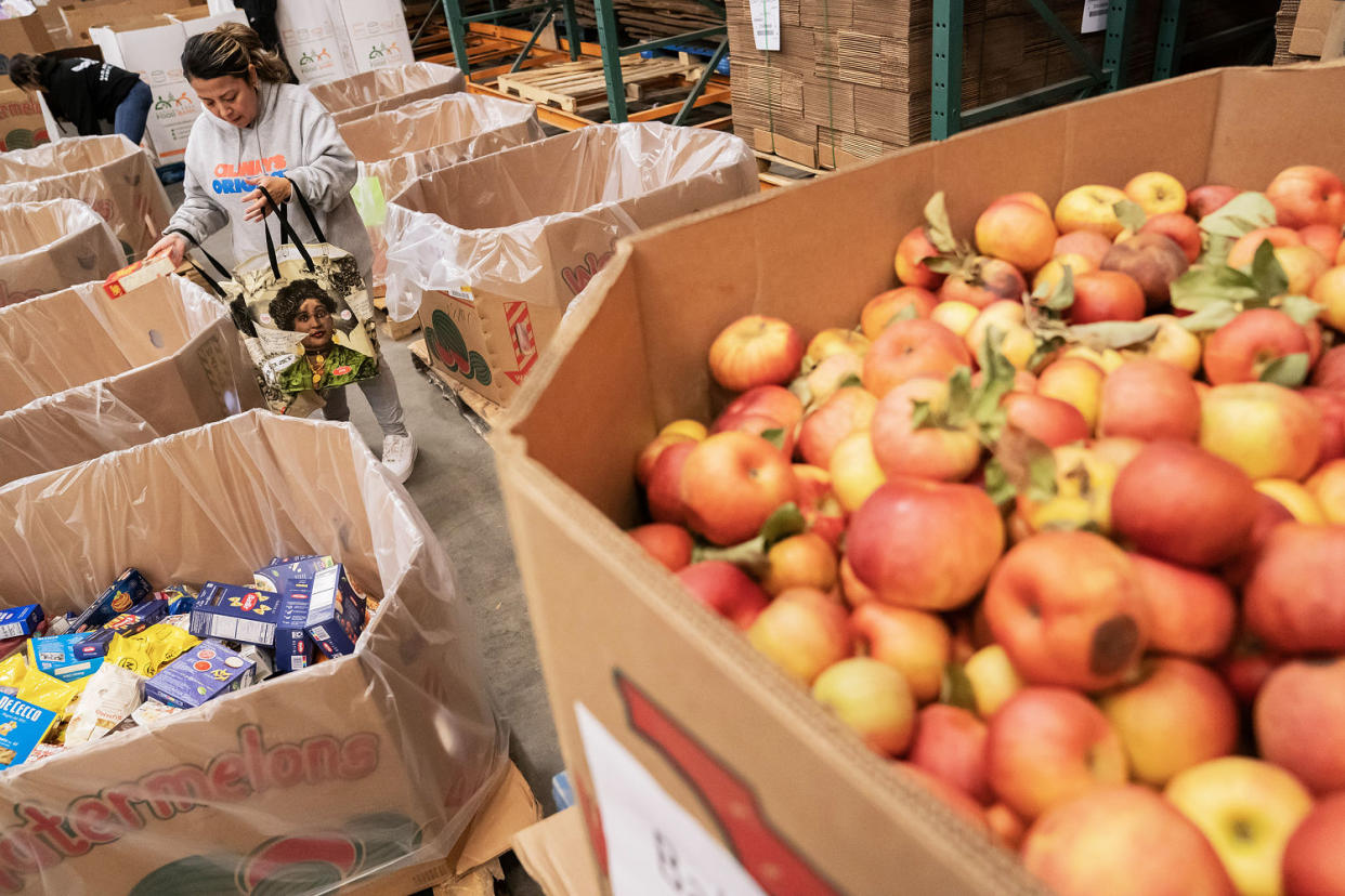 Food Packaging And Distribution At The Capital Area Food Bank Ahead Of Thanksgiving (Nathan Howard / Bloomberg via Getty Images)