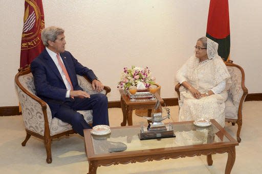 U.S. Secretary of State John Kerry, left, meets with Bangladesh Prime Minister Sheikh Hasina at the Prime Minister’s office in Dhaka, Bangladesh, Monday, Aug. 29, 2016. Kerry called Monday for Bangladesh to step up efforts to fight extremist violence and protect and promote human rights amid increasing concern about terrorism in the South Asian nation in the wake of a series of militant attacks. (AP Photo)