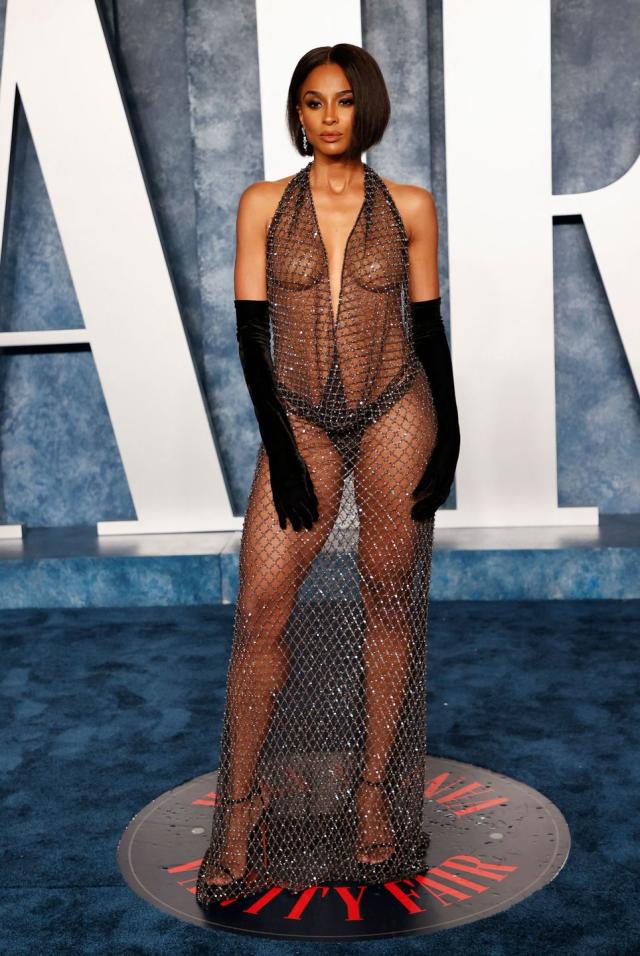 inappropriate red carpet dresses