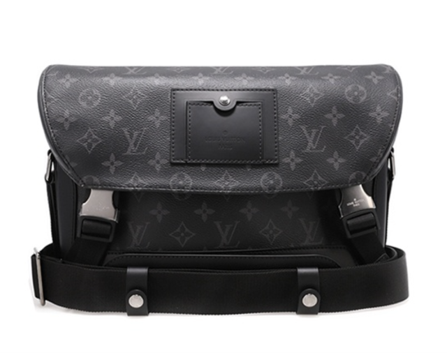 Bags for men: Dior to Louis Vuitton, 5 crossbody bags to buy right