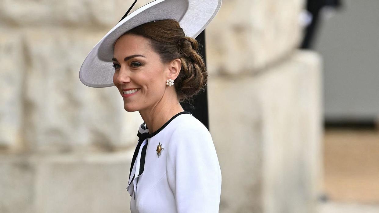  Catherine, Princess of Wales, arrives to Horse Guards Parade for the King's Birthday Parade 