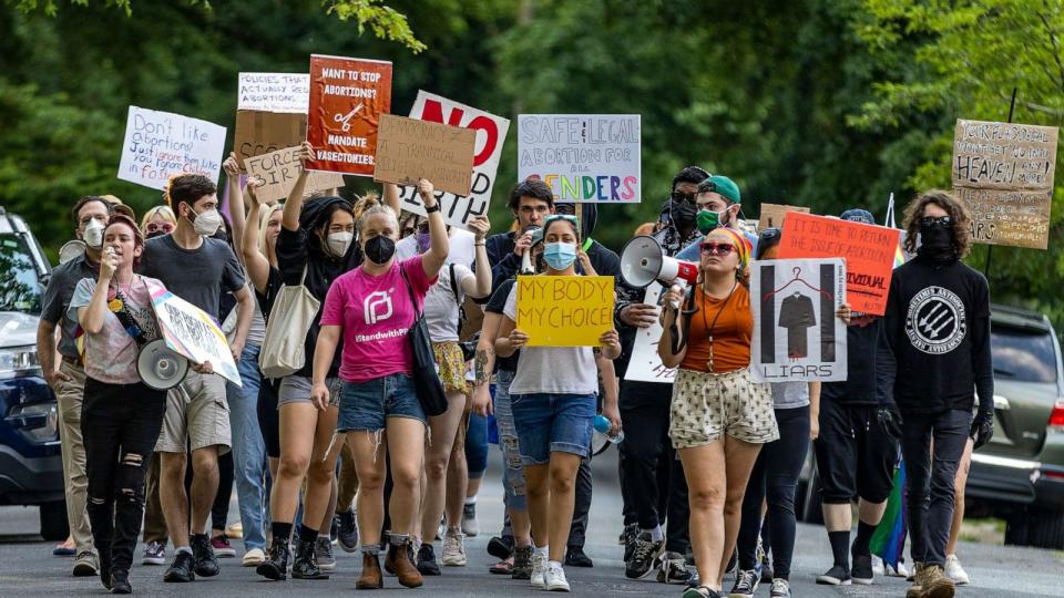 PHOTO: Abortion rights protesters demonstrate outside Supreme Court Justice Samuel Alito's home, June 27, 2022, in Alexandria, Va. (Tasos Katopodis/Getty Images)