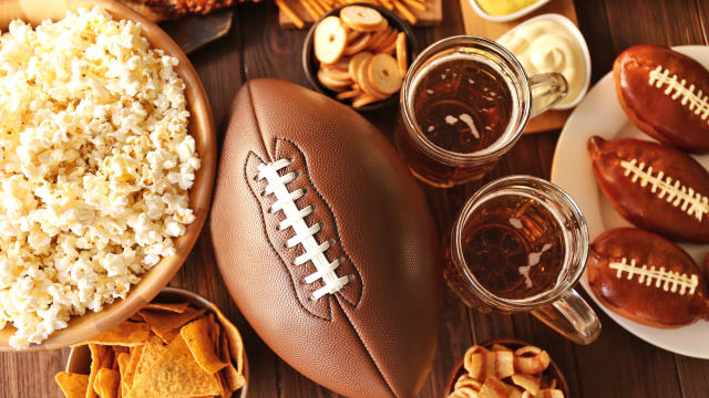 Popular Super Bowl Bets & Which Team Is Garnishing The Most Money?