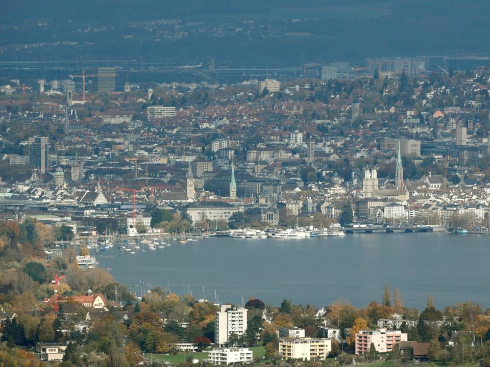 FILE PHOTO: A general view shows Lake Zurich and the city of Zurich, Switzerland November 5, 2019.   REUTERS/Arnd Wiegmann/File Photo