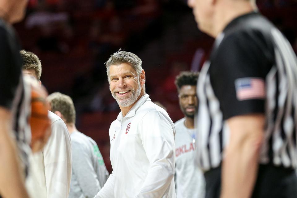 OU men's basketball coach Porter Moser entered last night's season opener 34-33 in two seasons with the Sooners.